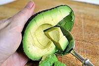 avocado-cut-5b.jpg